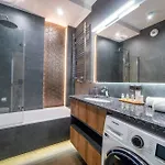P R A T U M 15 Apartament *