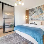 P R A T U M 15 Apartament *