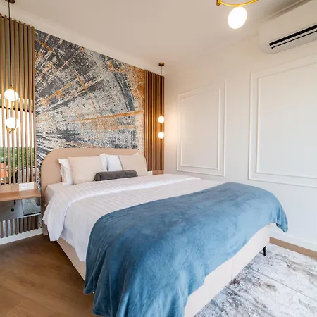 P R A T U M 15 Apartamento *